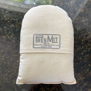 Weaver Pres-Kloth Co. Cream Press Mitt